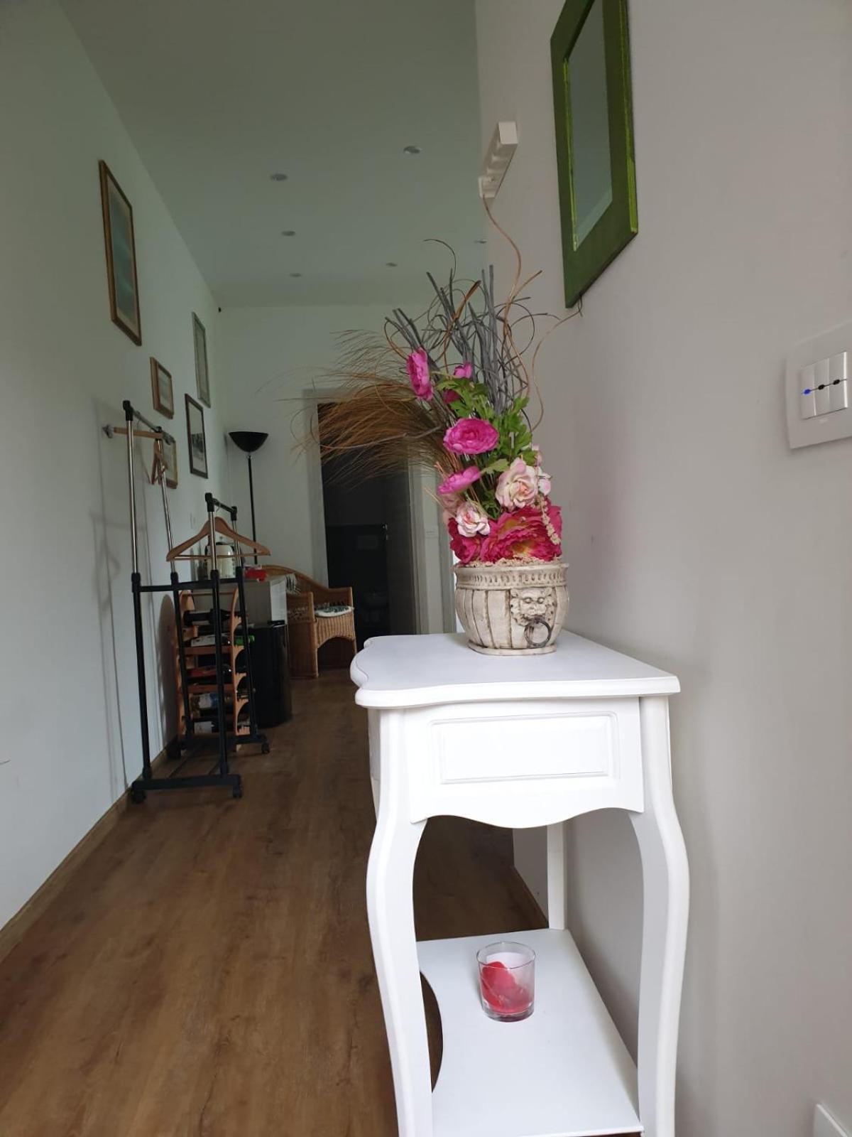 Domus Pop Apartment Firenze Bagian luar foto